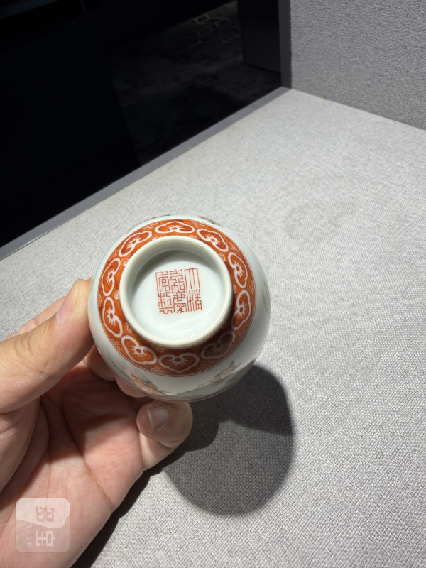 清嘉庆 粉彩折枝花卉纹酒圆一对 - 图10